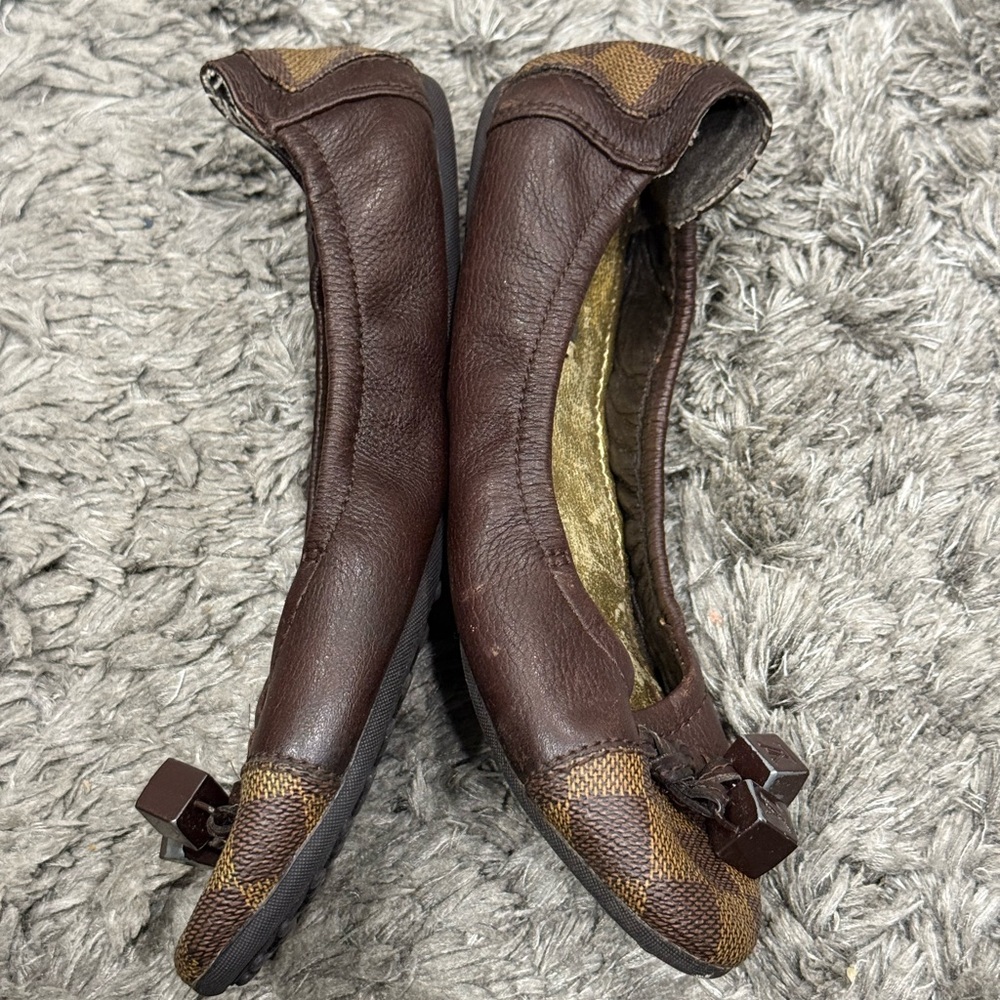 Louis Vuitton Brown Ballet Flats - Picture 6 of 11